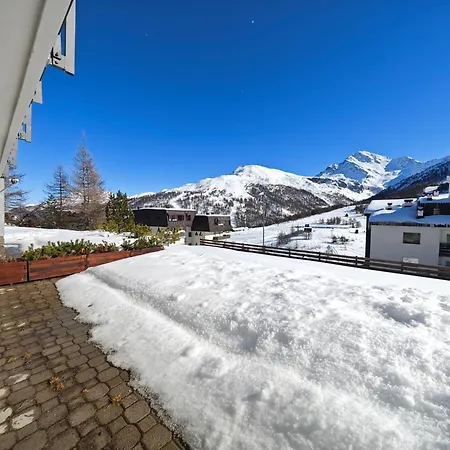 Apartment Hostdomus - Horse *