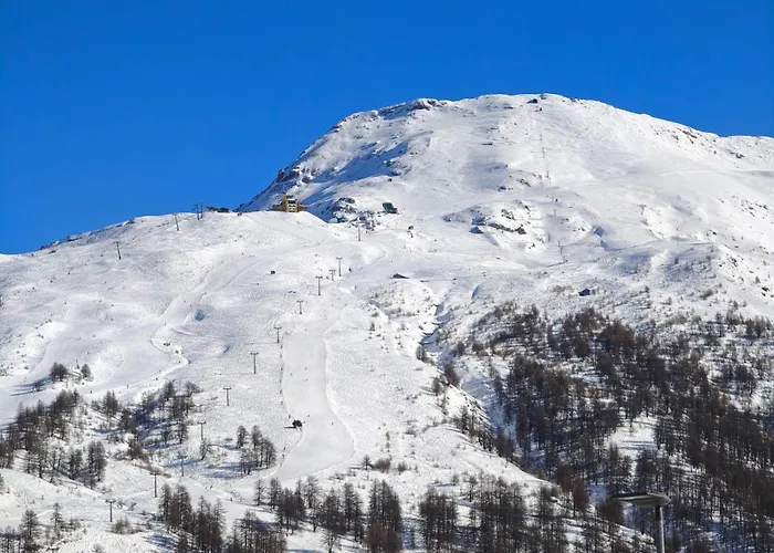 Апартаменты Hostdomus - Horse Сестриере